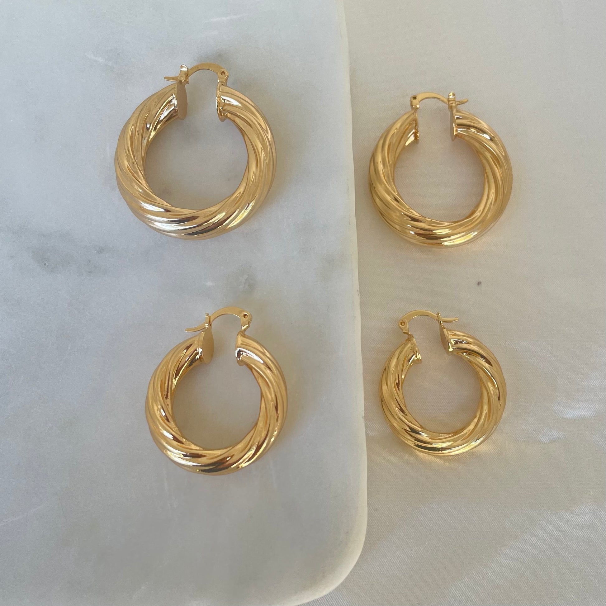 Croissant statement hoop earrings in 18k gold filled