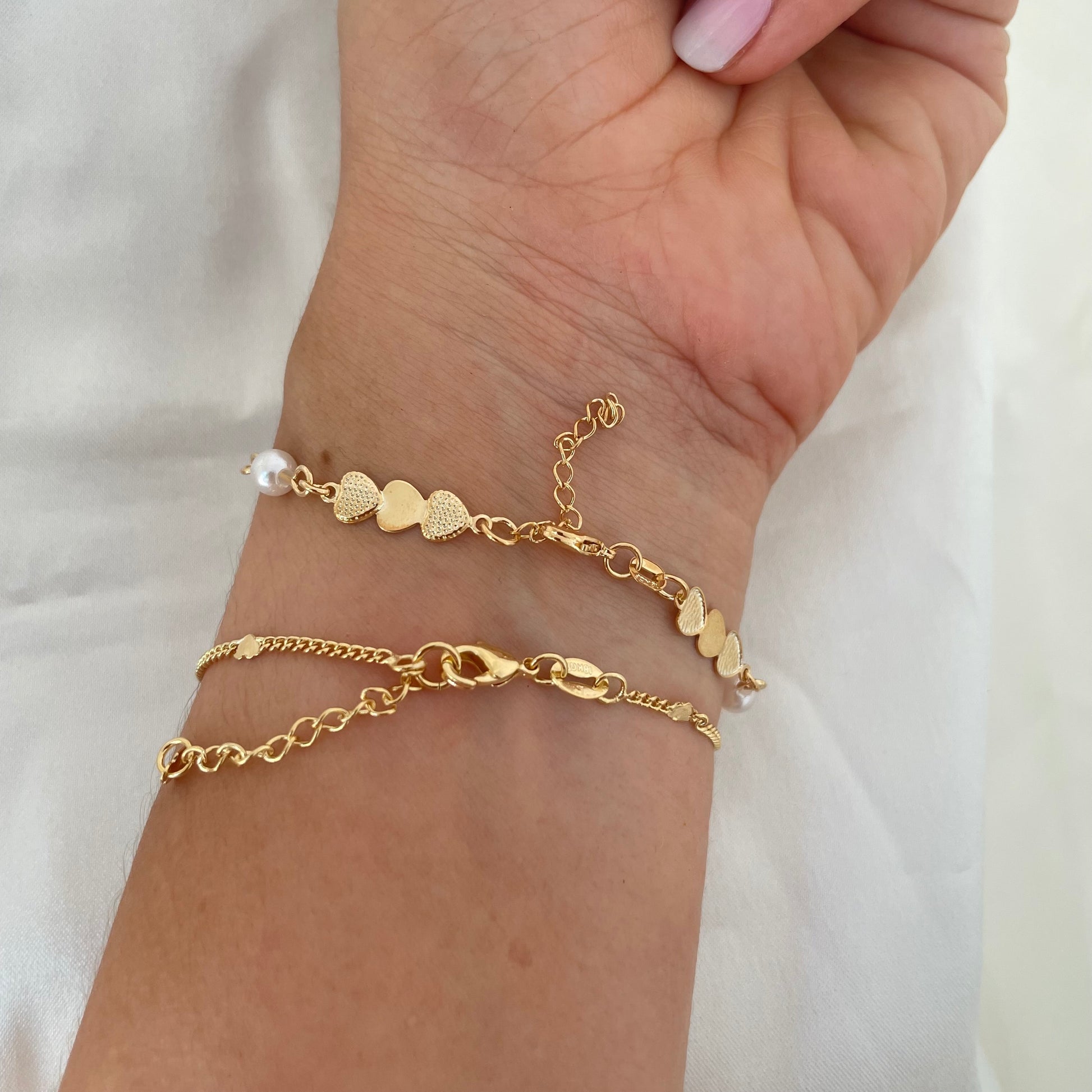 Set of bracelets in 18k gold filled, heart link bracelet and heart pearl bracelet