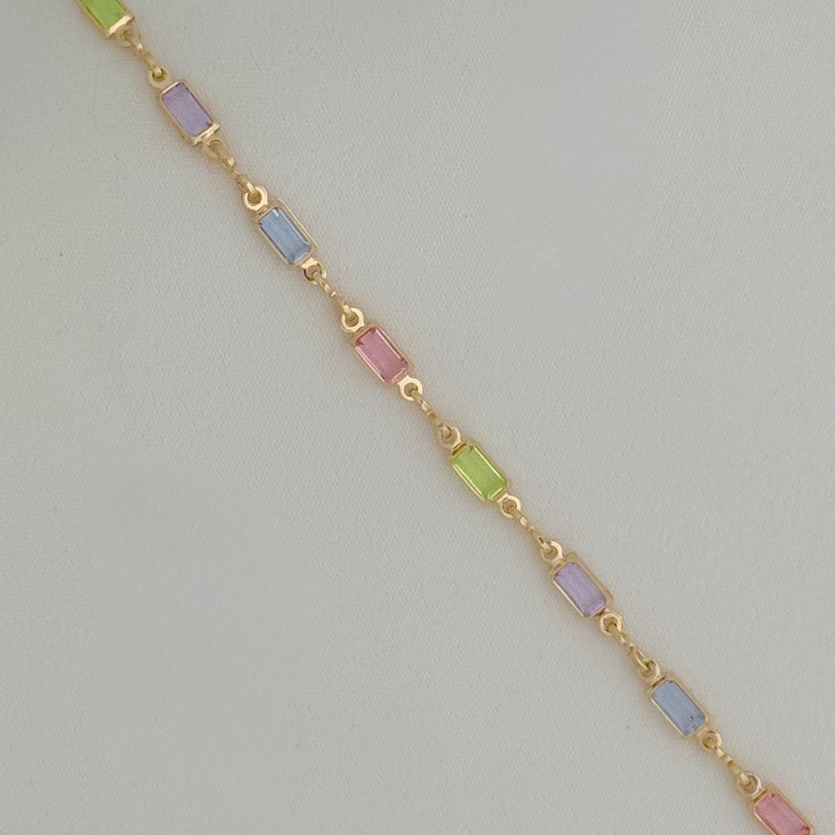 Pastel multicolor bracelet with gold filled finish
