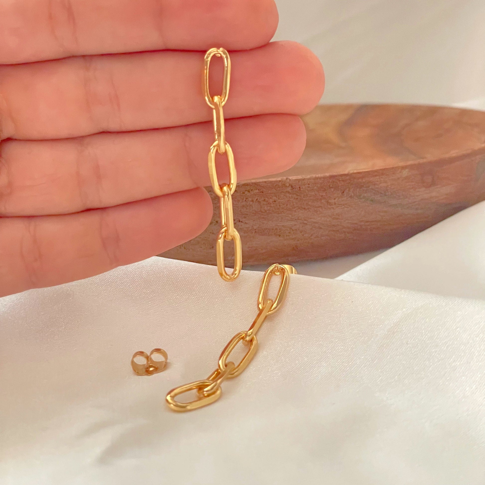 Paperclip earrings  in 18k gold filled