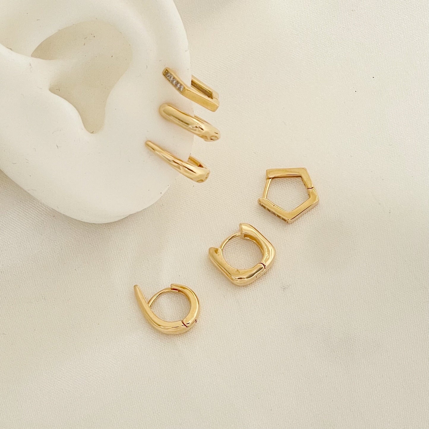 Set of 3 huggie hoops, 6 shaped hoop, mini square hoop, mini hexagone hoop all in 18k gold filled